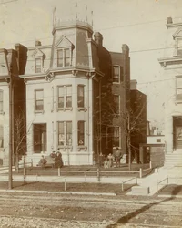 Résidence de Charles S. Brown, 2337 St. Louis Avenue